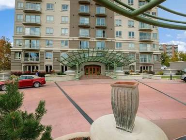 Main picture of 400 E 3rd Ave