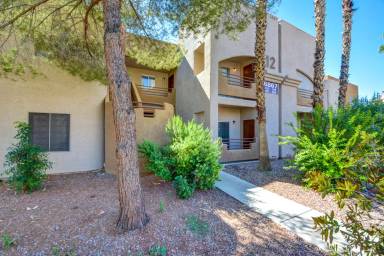 Main picture of 6867 Tamarus St