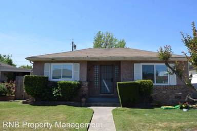 Main picture of 5836 N St