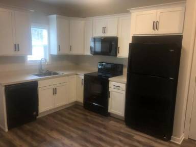 Main picture of 949 Fulton St W