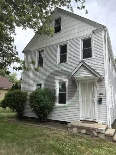 Main picture of 4144 Hyde Ave