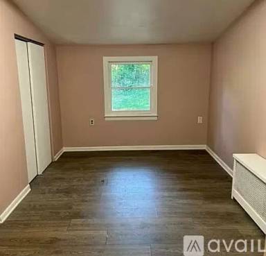 Main picture of 34 Academy St