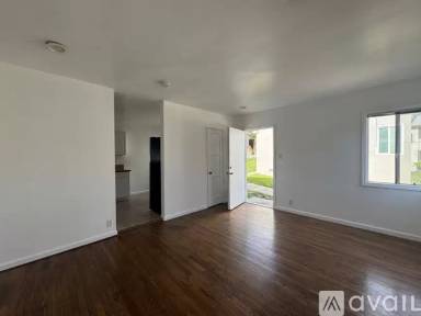 Main picture of 5179 Huntington Dr N