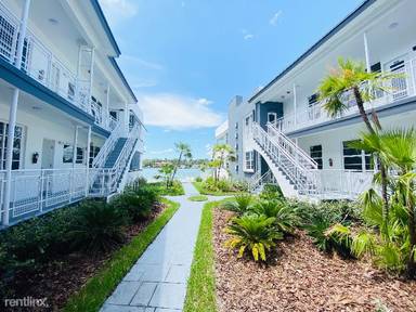 Main picture of 960 Bay Dr