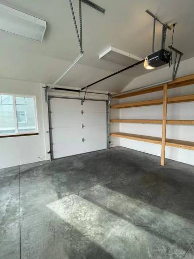 Main picture of 740 Stone St