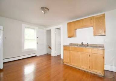 Main picture of 19 Warriner Ave