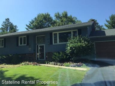 Main picture of 5823 Clarendon Dr