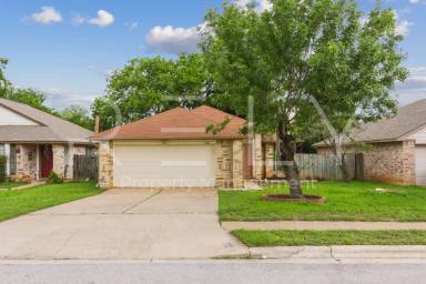 Main picture of 608 David Curry Dr