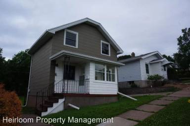 Main picture of 523 N 11th Ave W