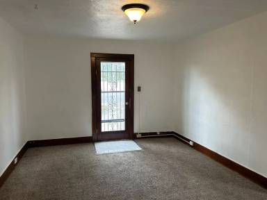 Main picture of 612 9th St