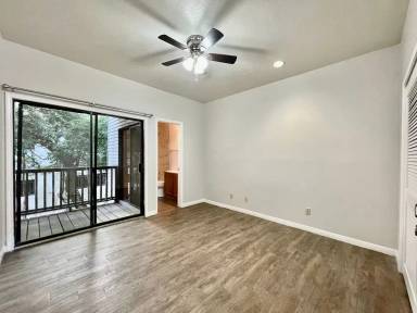 Main picture of 310 Pat Garrison St