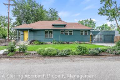 Main picture of 2620 W Stewart Ave