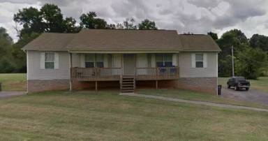 Main picture of 7078 Saint Clair Rd