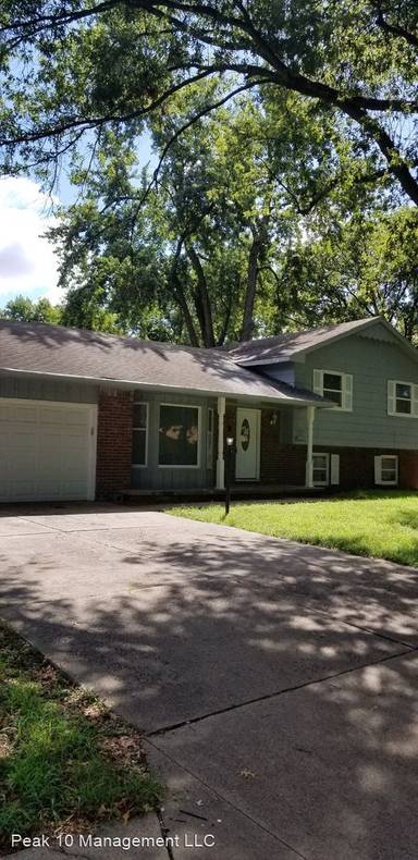 Main picture of 836 N Beaver Trail Rd