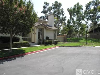 Main picture of 2182 Avocado Dr