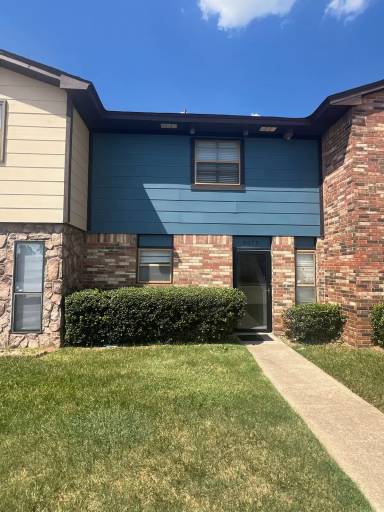 Main picture of 8079 NW 23rd St