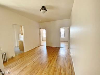 Main picture of 2542 43rd St