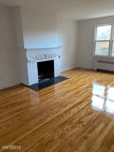Main picture of 82 Beacon Hill Dr