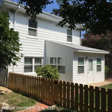 Main picture of 218 66th St