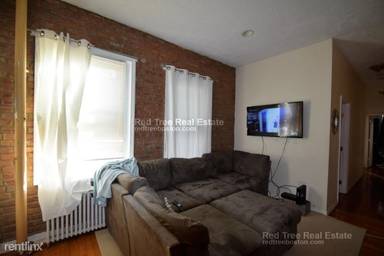 Main picture of 447 Park Dr