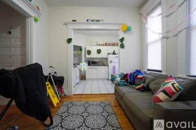 Main picture of 72 Gardner St