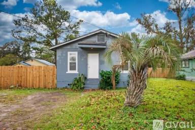 Main picture of 256 Vernis Ave