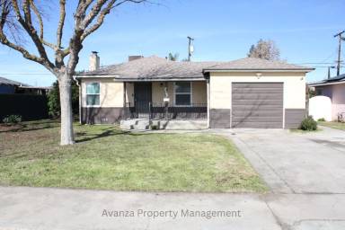 Main picture of 3745 Kenmore Dr S