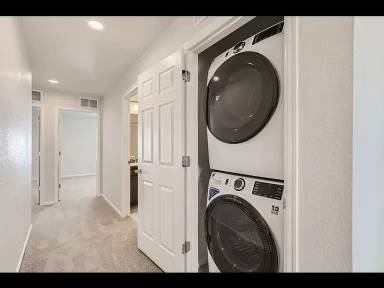 Main picture of 6416 N Biscay St