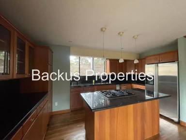Main picture of 14685 Charter Oak Blvd