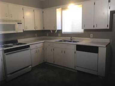 Main picture of 1046 W Morton Ave, Porterville CA 93257 - 01