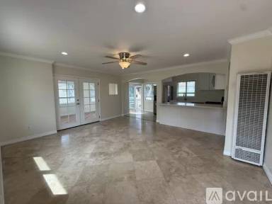 Main picture of 403 Avenida Santa Barbara