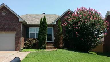 Main picture of 109 Clovercrest Dr