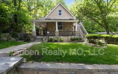Main picture of 3336 Wyoming St