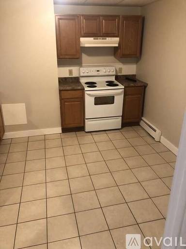 Main picture of 170 Austin St