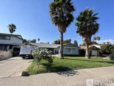 Main picture of 6812 Will Rogers Dr