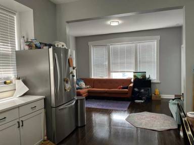Main picture of 3966 W Grand Ave