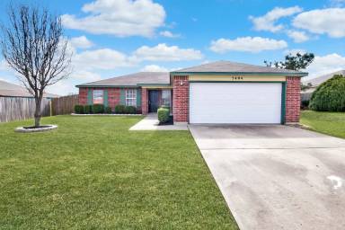 Main picture of 3404 Driftwood Dr