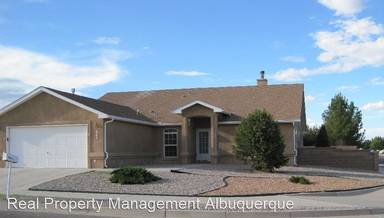 Main picture of 2204 Stallion St SW