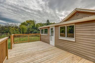 Main picture of 124 Harber Ln
