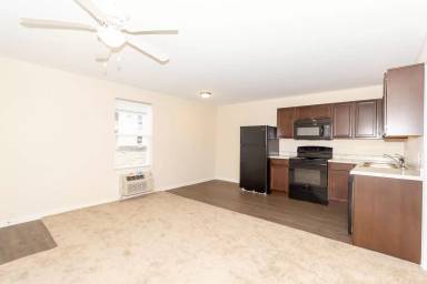 Main picture of Meadow Creek Apartments