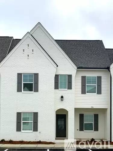 Main picture of 506 Meadow Crest Cir