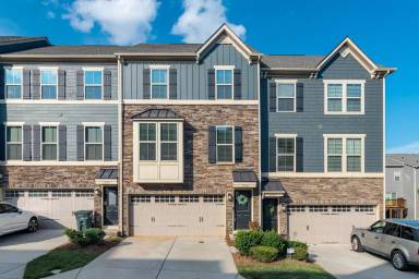 Main picture of 1904 Catkin Ln