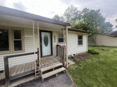 Main picture of 5800 S Wilson Rd