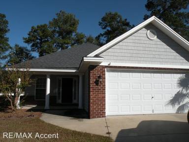 Main picture of 85 Oak Ridge Cir