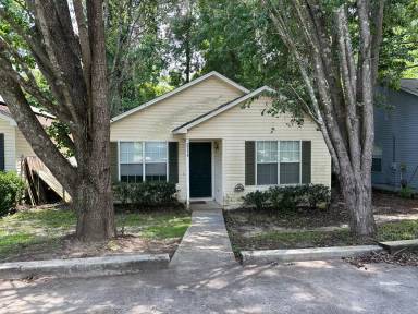 Main picture of 2773 Oak Park Ct