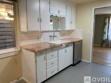 Main picture of 4324 3rd Ave NW