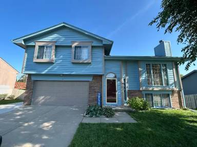 Main picture of 2409 Marilyn Dr