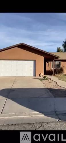 Main picture of 4868 W 21st Ln