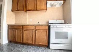 Main picture of 8758 Bay Pkwy