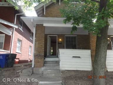 Main picture of 378 Wyandotte Ave